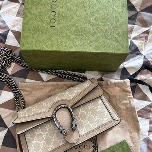 Gucci Gucci Dionysus Small GG Bag